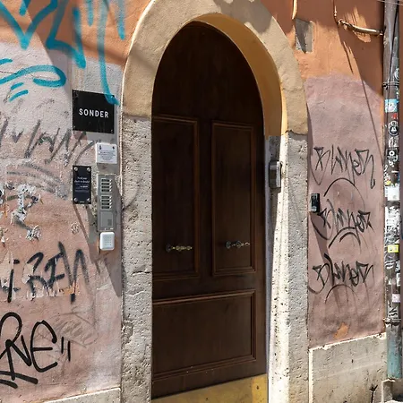 Dimora Cardinal Moroni Maison d'hôtes