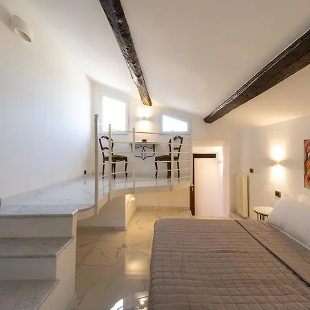 Dimora Cardinal Moroni * Rome