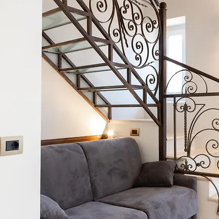 Dimora Cardinal Moroni Rome