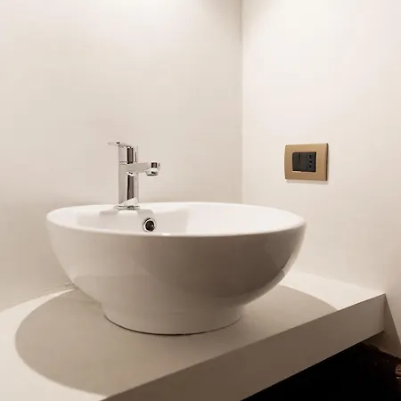 Dimora Cardinal Moroni Рим