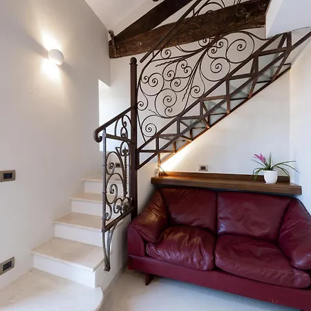 Dimora Cardinal Moroni Гостевой дом