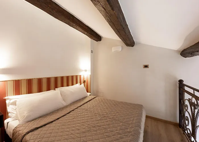 Dimora Cardinal Moroni Guest house Rome