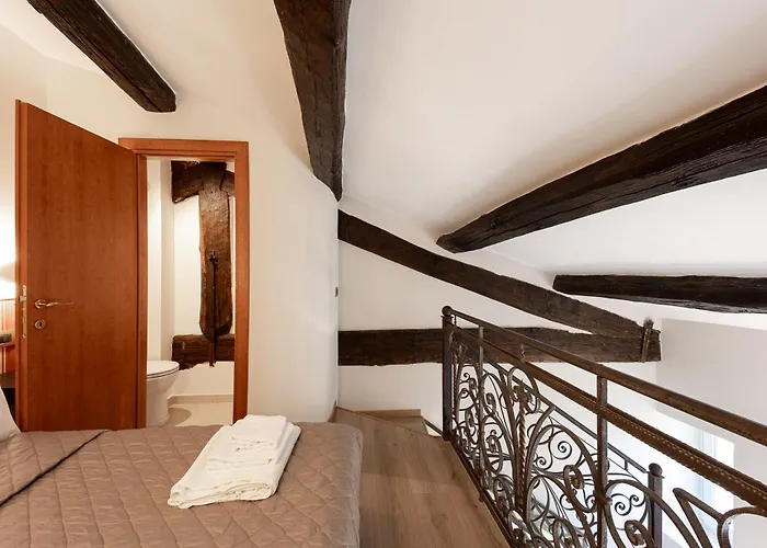 Dimora Cardinal Moroni Guest house *