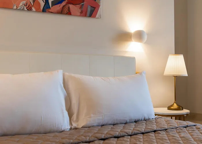 Dimora Cardinal Moroni Rome