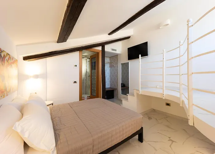 Dimora Cardinal Moroni Guest house