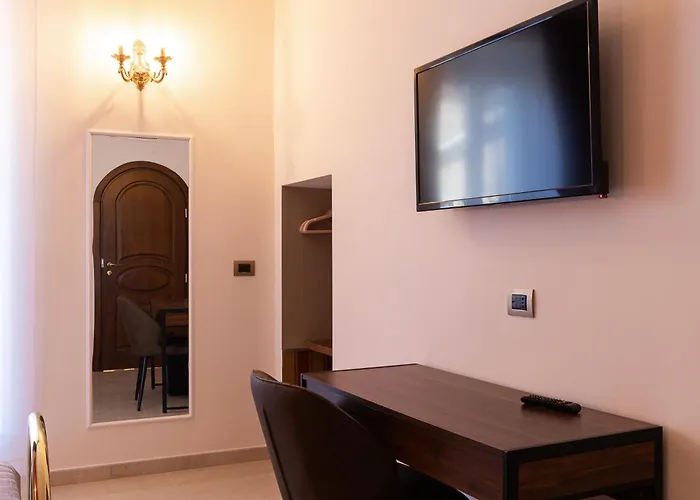 Dimora Cardinal Moroni Guest house *